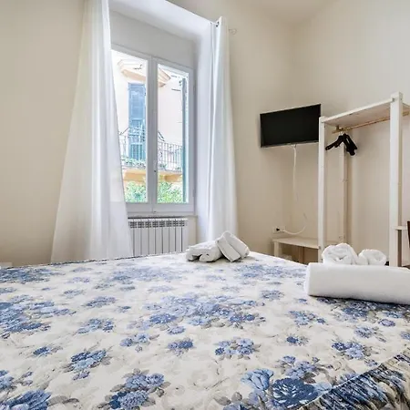 Lia Affittacamere 3*